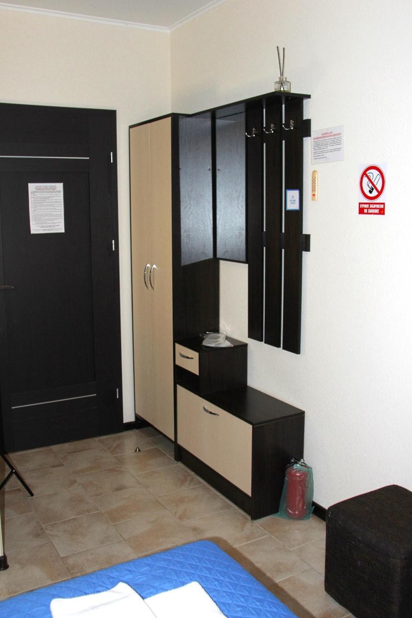 Breeze Hotel Odessa Buitenkant foto