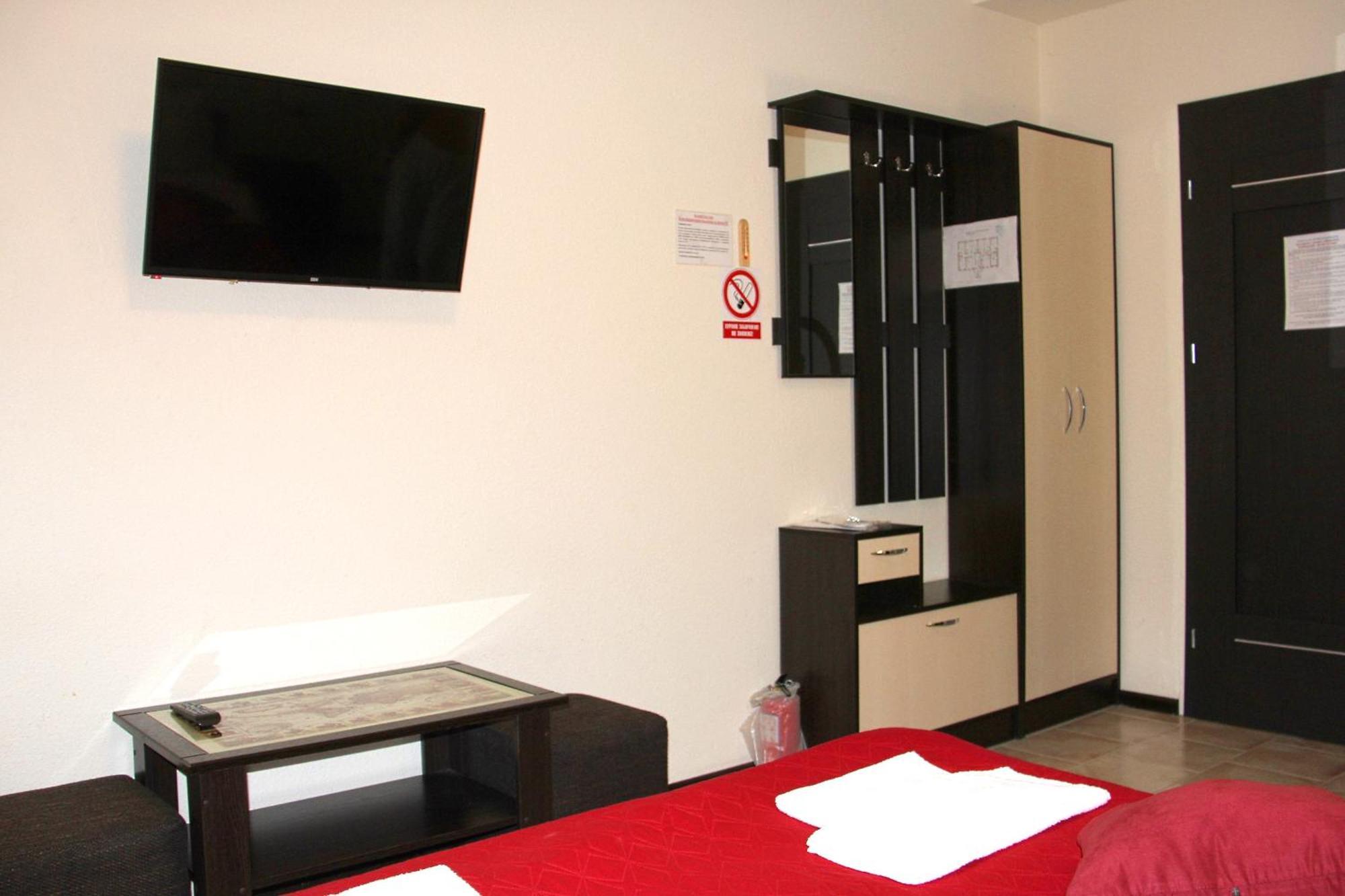 Breeze Hotel Odessa Buitenkant foto