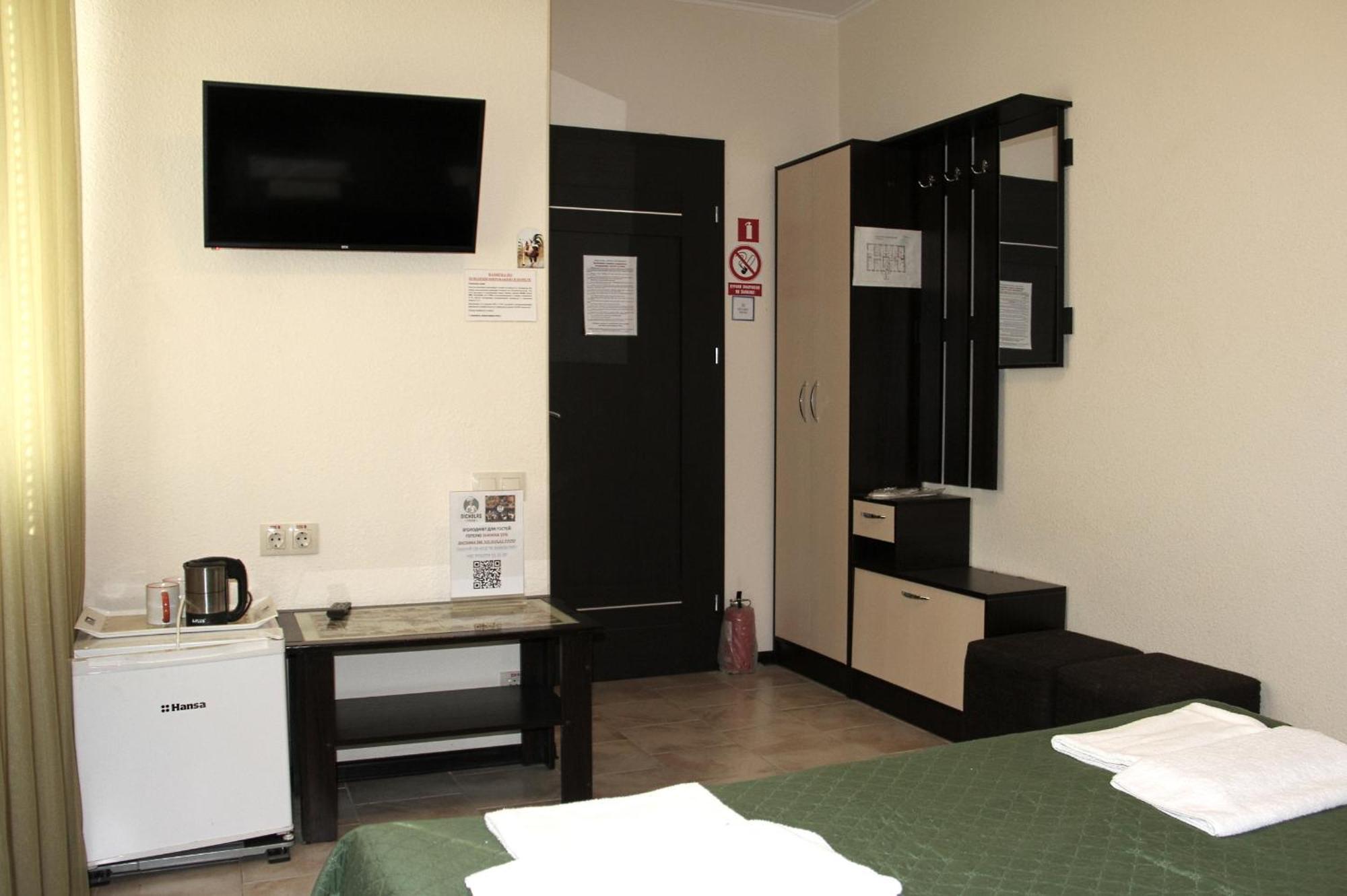 Breeze Hotel Odessa Buitenkant foto