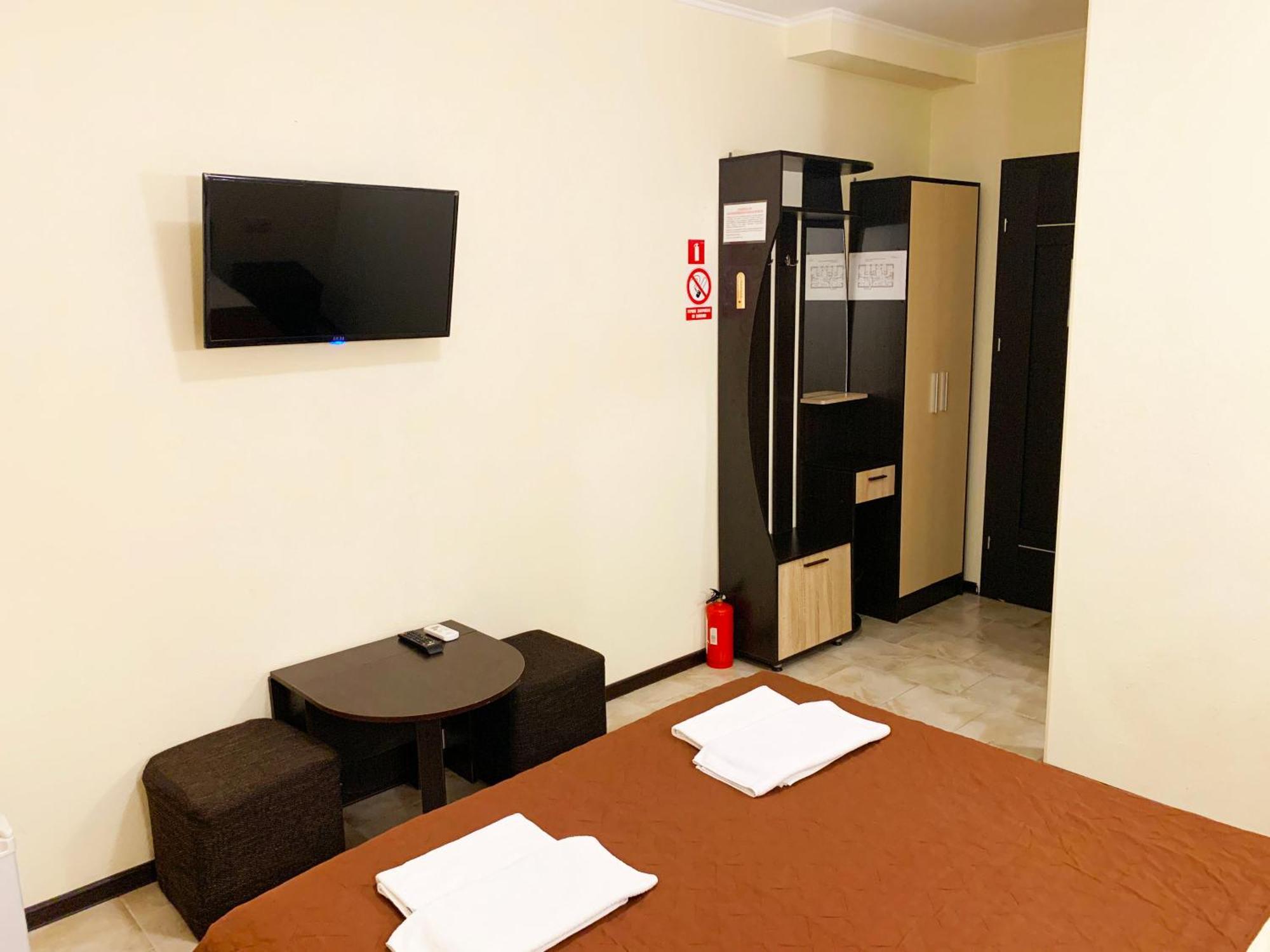 Breeze Hotel Odessa Buitenkant foto