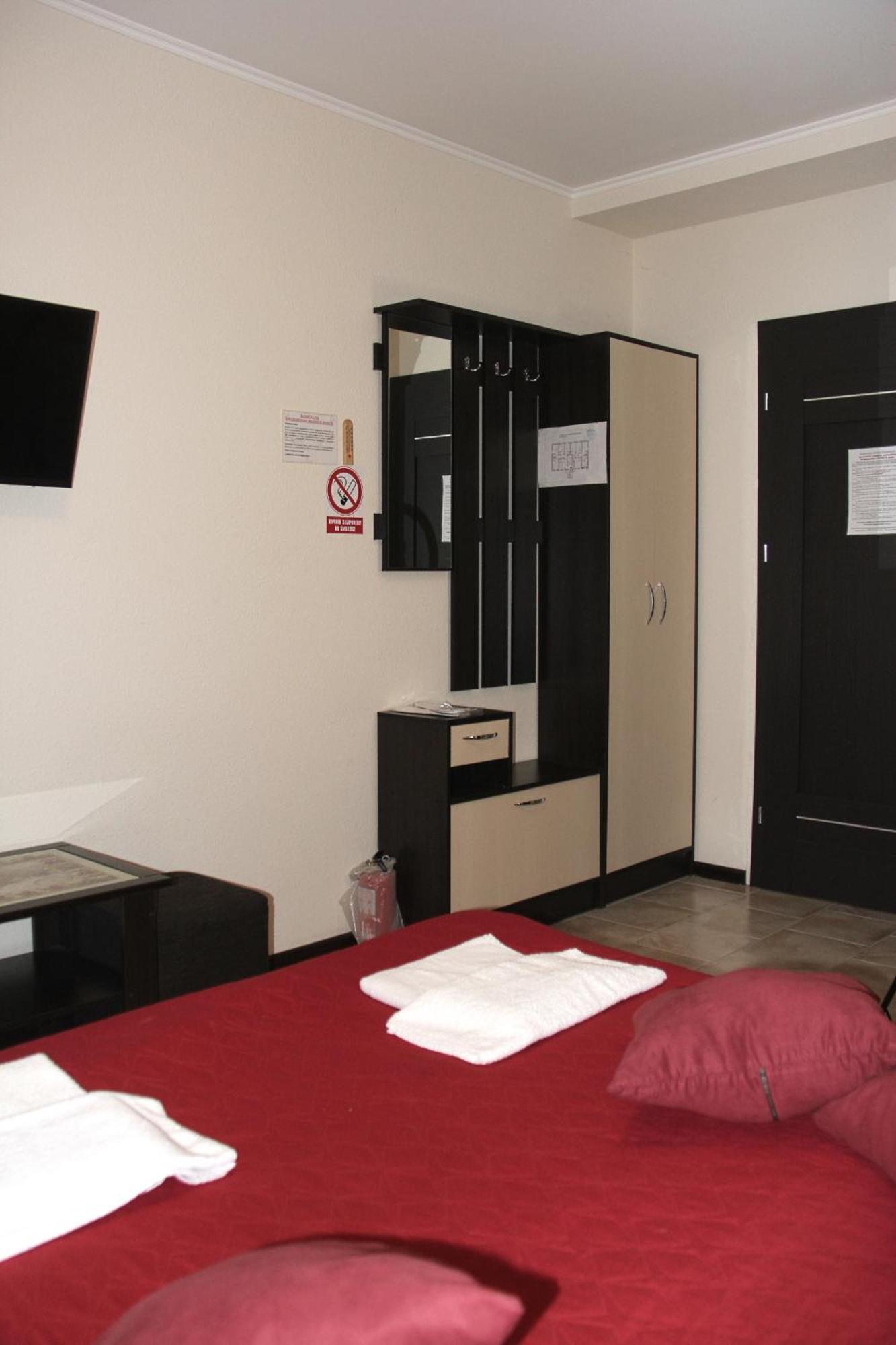 Breeze Hotel Odessa Buitenkant foto
